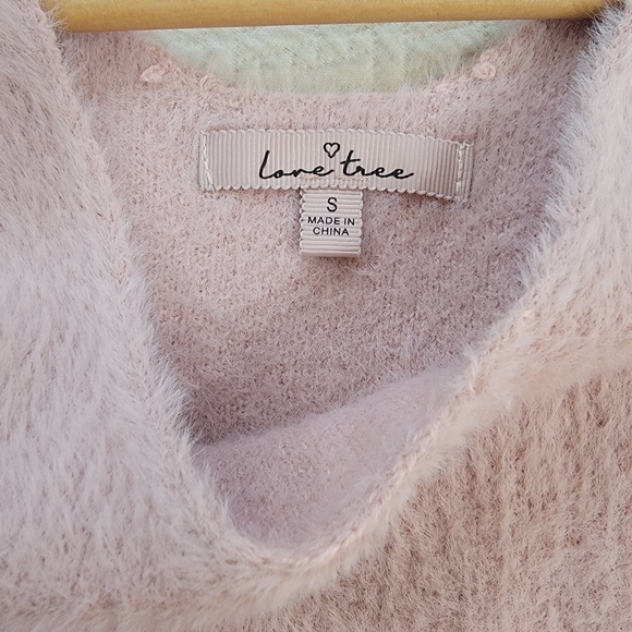 Love Tree Pink Fuzzy Sleeveless Top Size Small - Picture 11 of 12